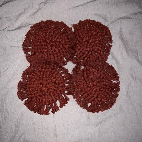 Handmade macrame coasters - Picture 3 of 5